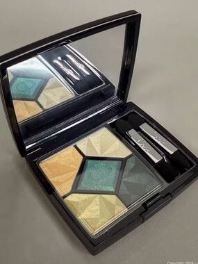 Dior 5-Color Eyeshadow Palette — #347 Emerald - Brand New